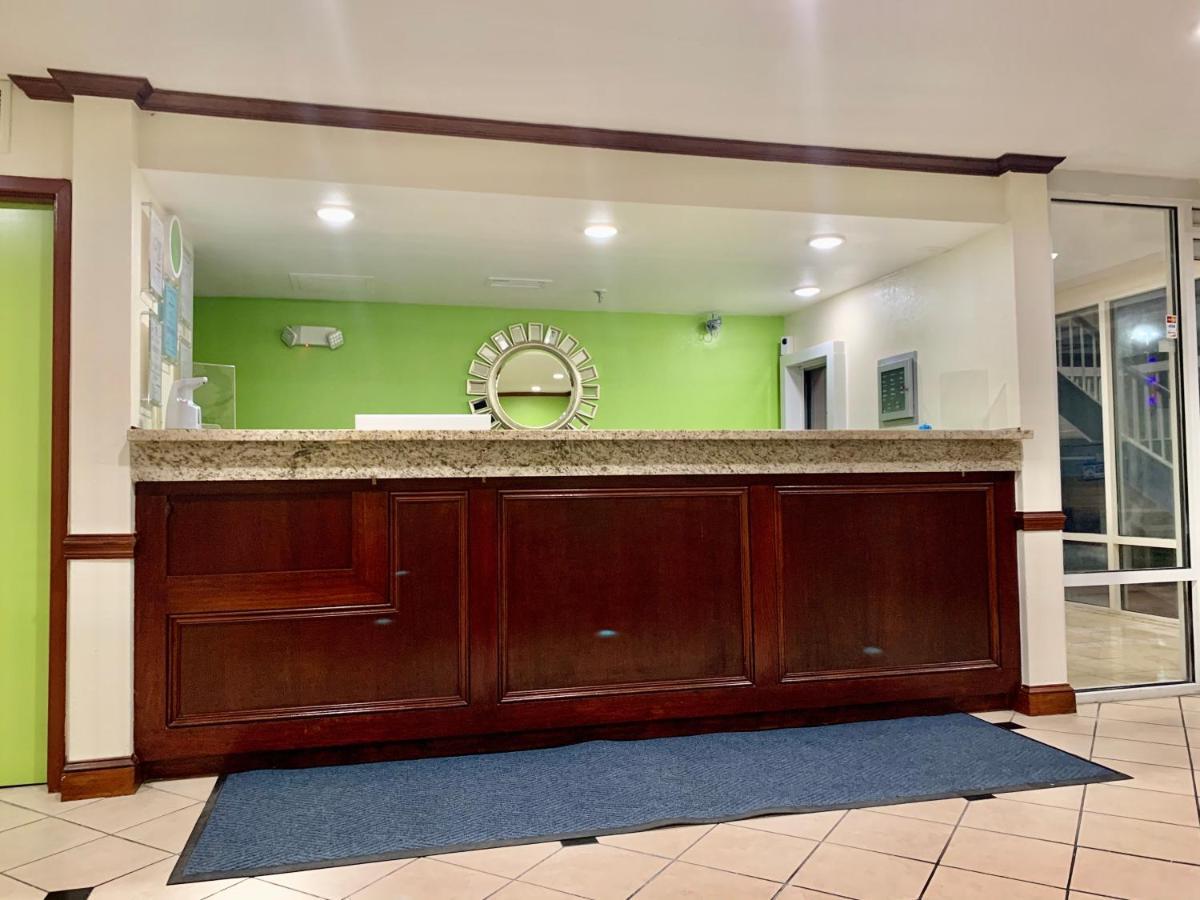 Sunrise Extended Stay Hotel Montgomery Bagian luar foto